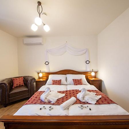 Residence Safari Resort - Chateau Borovany  ภายนอก รูปภาพ