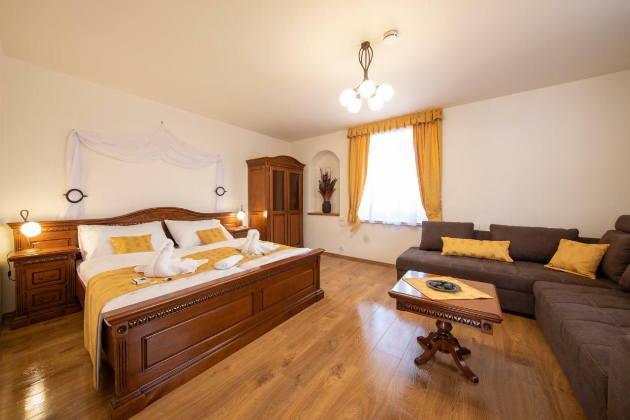 Residence Safari Resort - Chateau Borovany  ภายนอก รูปภาพ