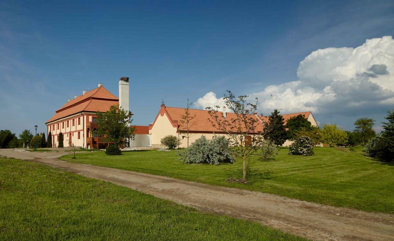 Residence Safari Resort - Chateau Borovany  ภายนอก รูปภาพ